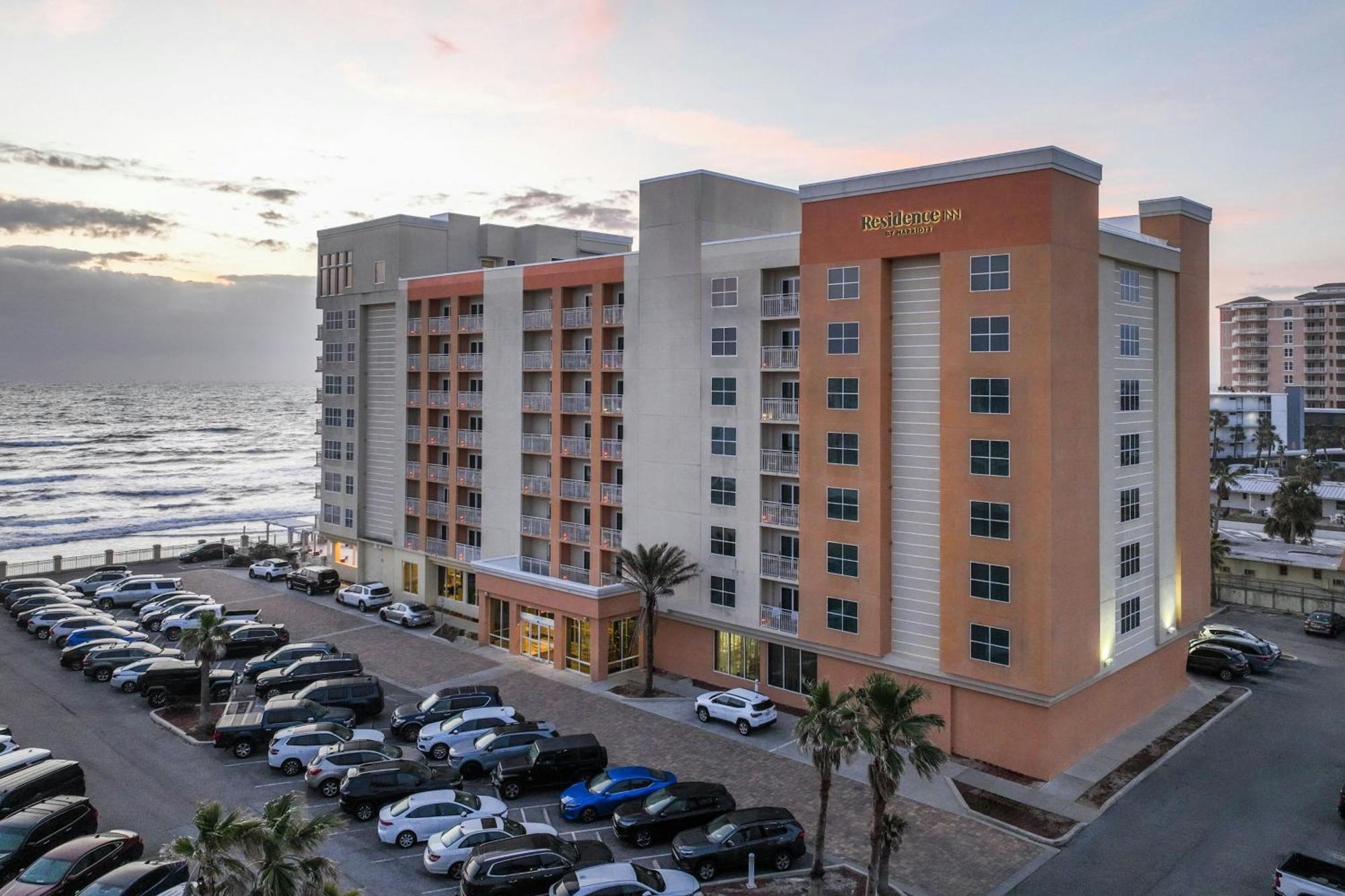 Residence Inn By Marriott Daytona Beach Oceanfront Дейтона-Бич-Шорс Экстерьер фото